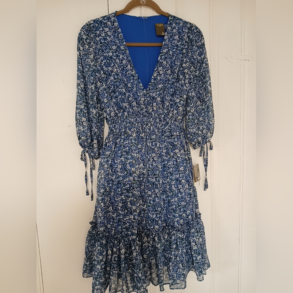 Taylor Blue Floral Long Sleeve Dress